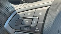 Volkswagen Tiguan 2.0 TDI 150ch R-Line Edition DSG7 — photo 17