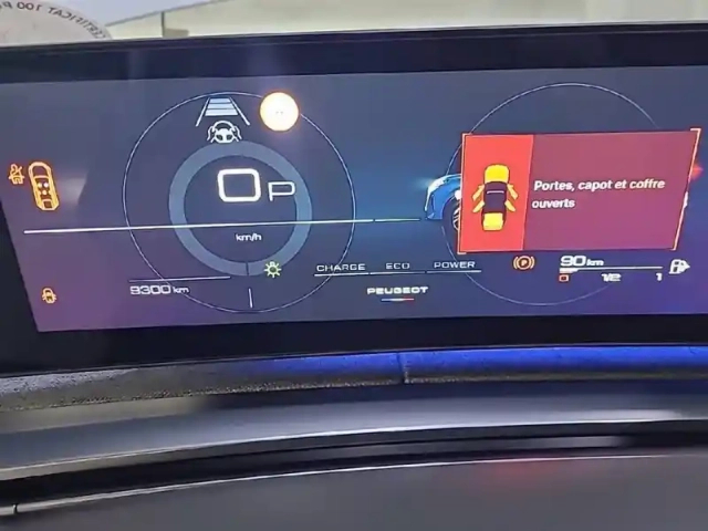 Peugeot 3008 hybrid 136 e-dcs6 — photo 10