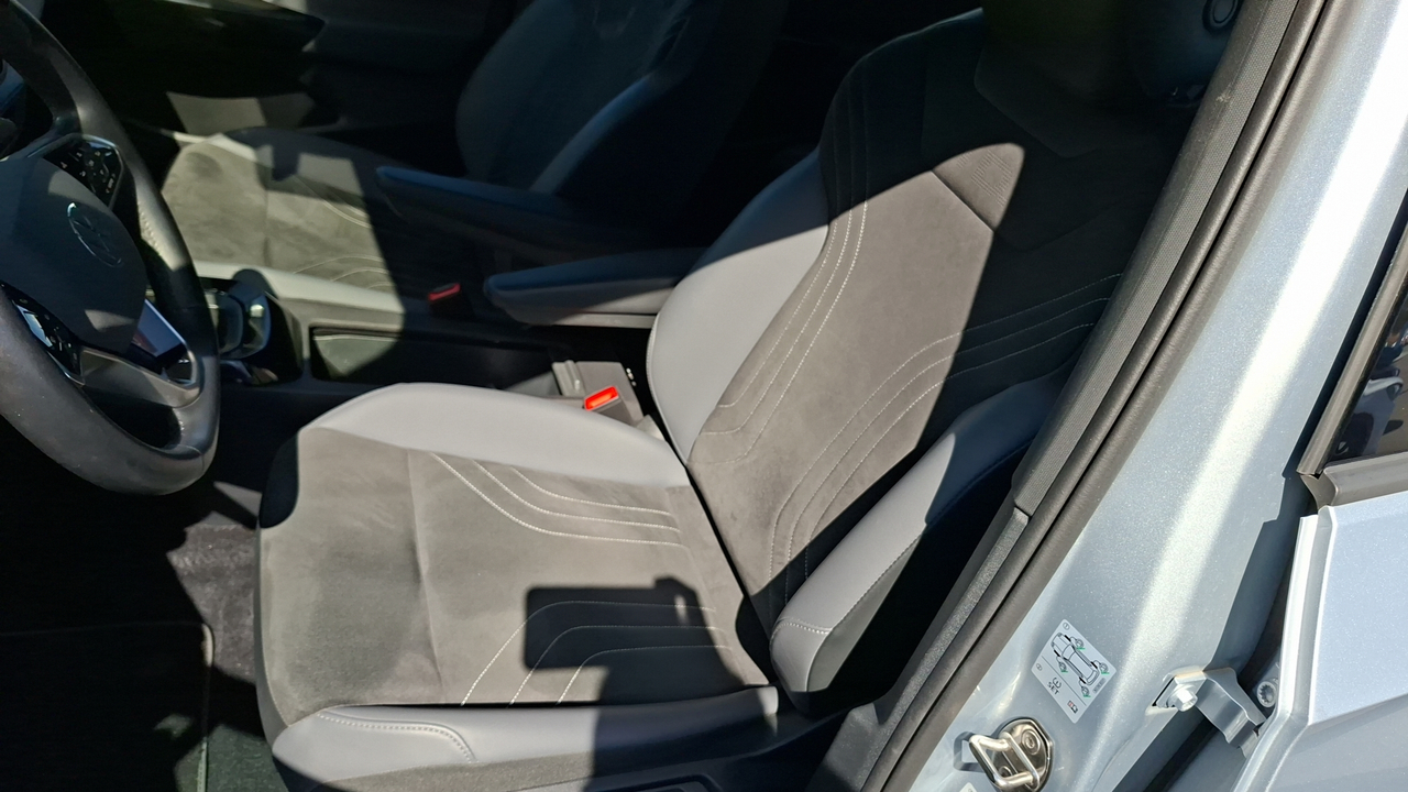 Volkswagen ID.4 174 ch Pro — photo 17