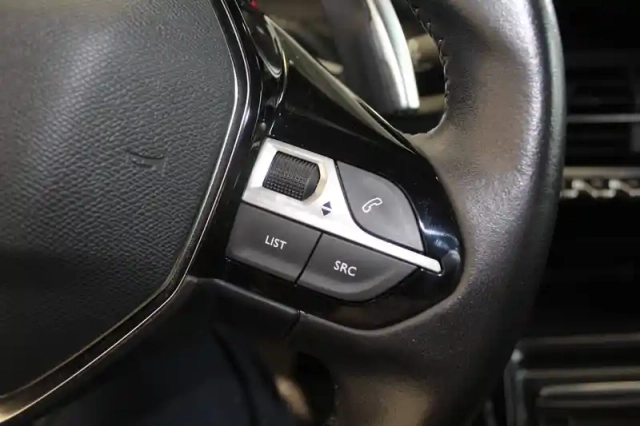Peugeot 2008 bluehdi 130 s&amp;s eat8 — photo 18