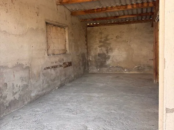 À louer box de stockage ou garage