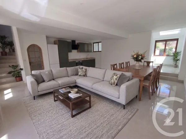 Maison 5 pièces 106 m²