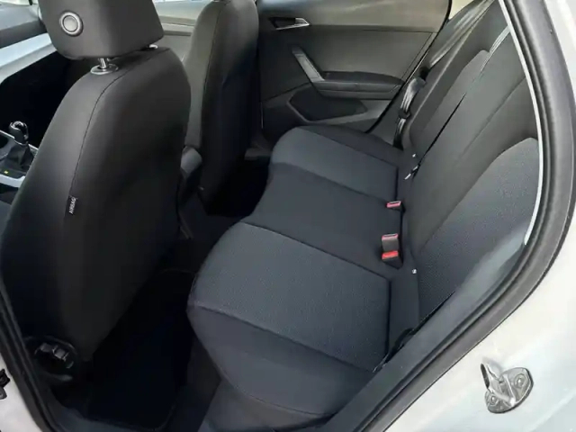 Seat Arona 1.0 tsi 95 ch start/stop bvm5 — photo 8