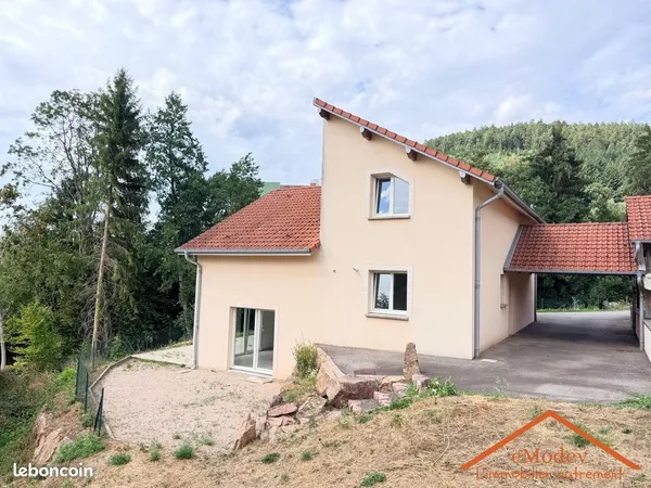 Maison 6 pièces 140 m²