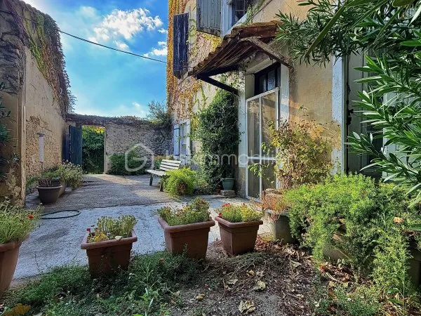 Maison 5 pièces 180 m²