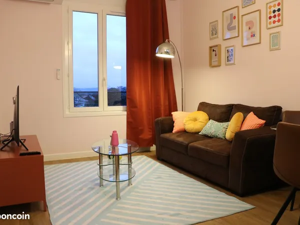 Appartement T2 - Proche Hôpital - Rénové, Meublé et Equipé