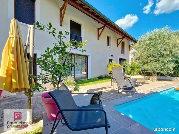 Maison 5 pièces 156 m²