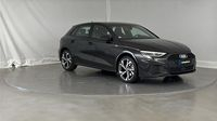 Audi A3 Sportback 35 TFSI 150ch Mild Hybrid S line S tronic 7 — photo 3