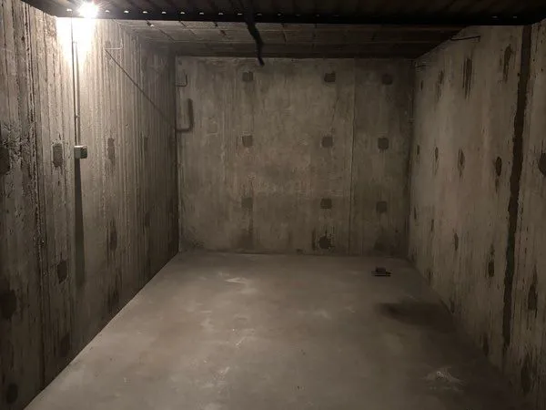 Garage sécurisé à louer