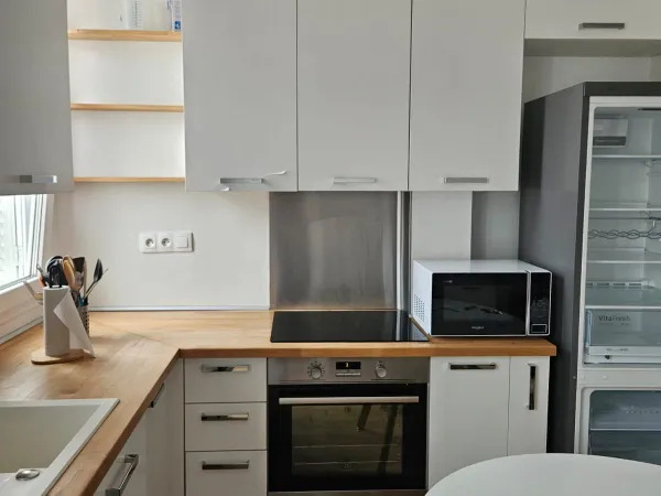 Location Superbe 2 pièces meublé dans square privé - 34m2 - Métro Glacière