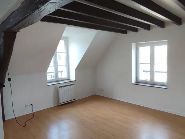 A louer appartement de 50m2 à compter du 1er octobre