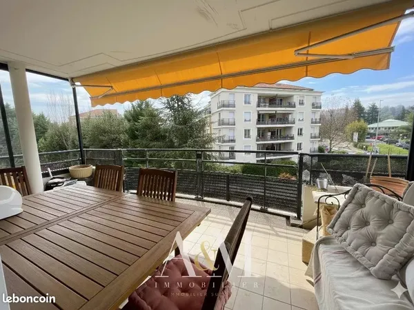 Appartement 4 pièces 90 m²