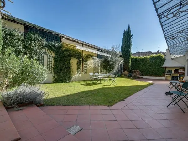 Appartement d'exception de 238 m² avec jardin privatif
