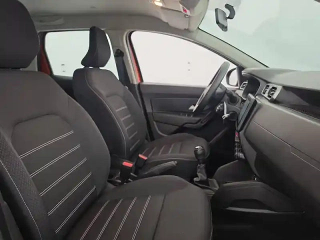 Dacia Duster eco-g 100 4x2 — photo 183