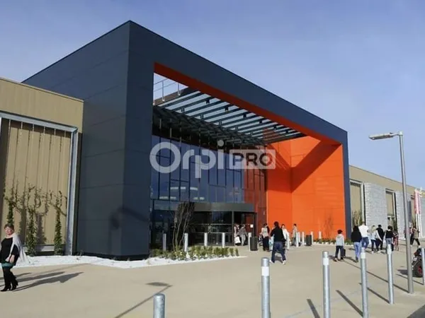 Local commercial 100 m²