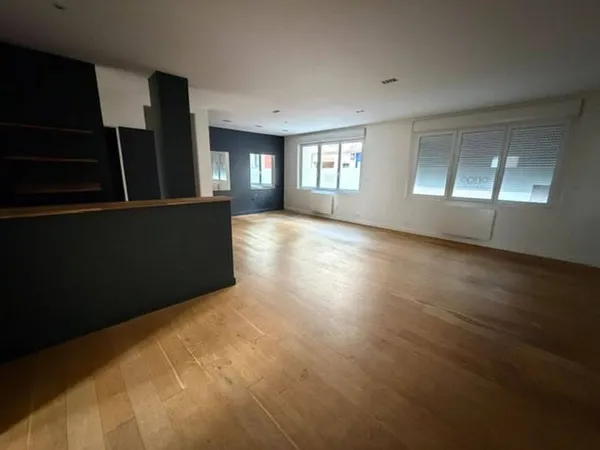 Local commercial 79 m²