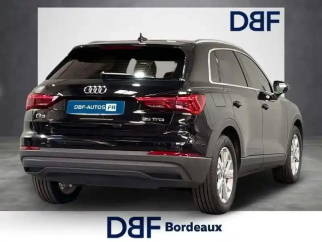 Audi Q3 35 tfsi 150 ch s tronic 7 design — photo 5