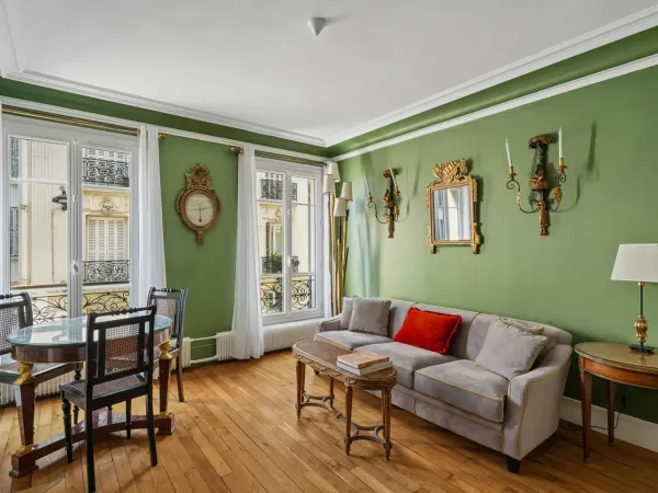 Appartement meublé de charme au coeur des Batignolles