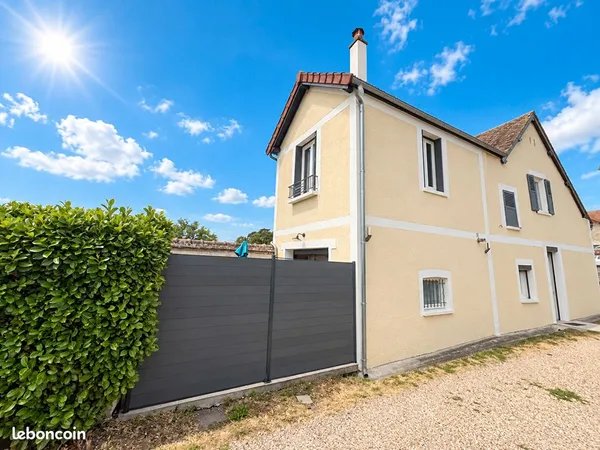 Maison 4 pièces 85 m²