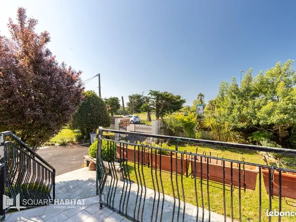 Maison 7 pièces 202 m²