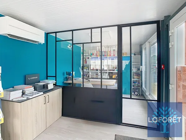 Local commercial 340 m²