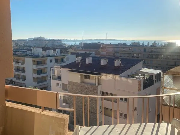 Appartement 2 Pièces dernier étage - Vue Mer