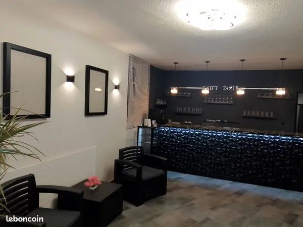 Maison de 320m² rénovée à Ardentes