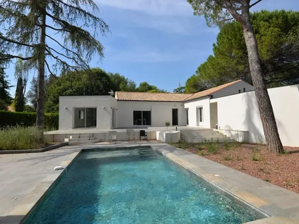 Maison 7 pièces 186 m²