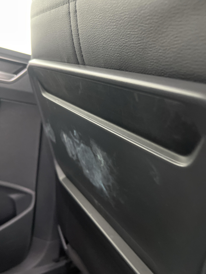 Volkswagen Touran — photo 50