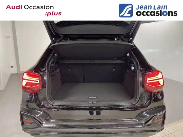 Audi Q2 35 tdi 150 s tronic 7 — photo 30