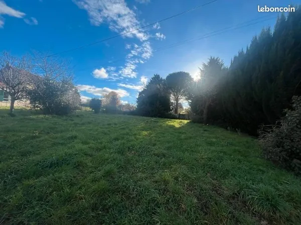 Terrain 1 469 m² Montlucon