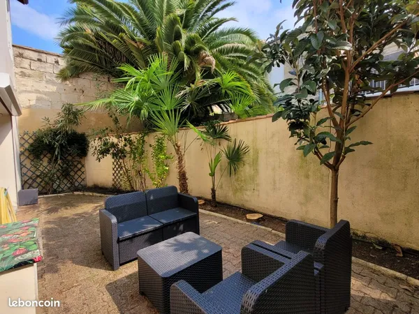 Appartement 2 pièces meublé - 56 m2 - Quartier Chartrons / Jardin Public