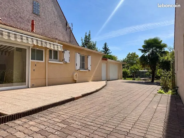 Maison 5 pièces 82 m²