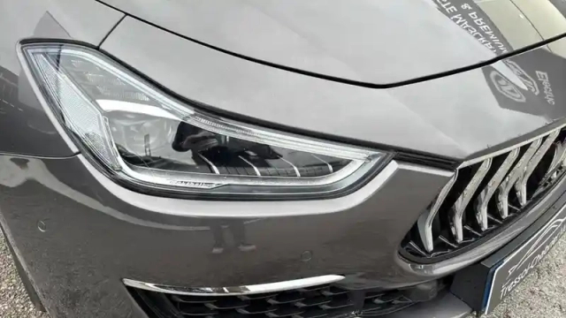 Maserati Ghibli l4 330 ch hybrid
