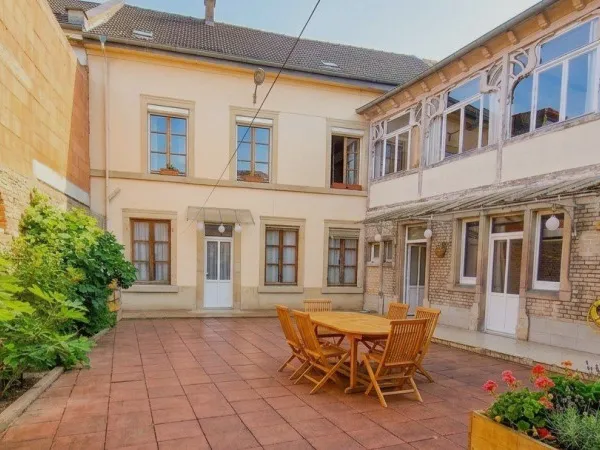 Maison 9 pièces 397 m²