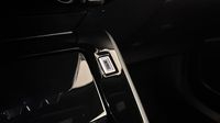 Peugeot 2008 1.2 PureTech 130ch S&S GT EAT8 — photo 30