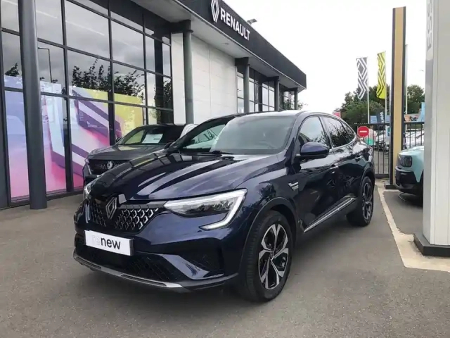 Renault Arkana e-tech 145 - 23
