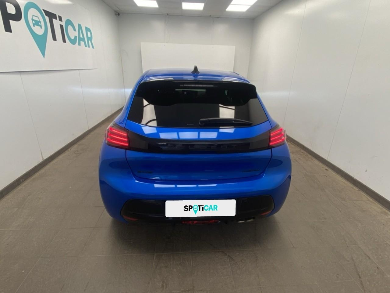Peugeot 208 hybrid 136 e-dcs6 gt — photo 5
