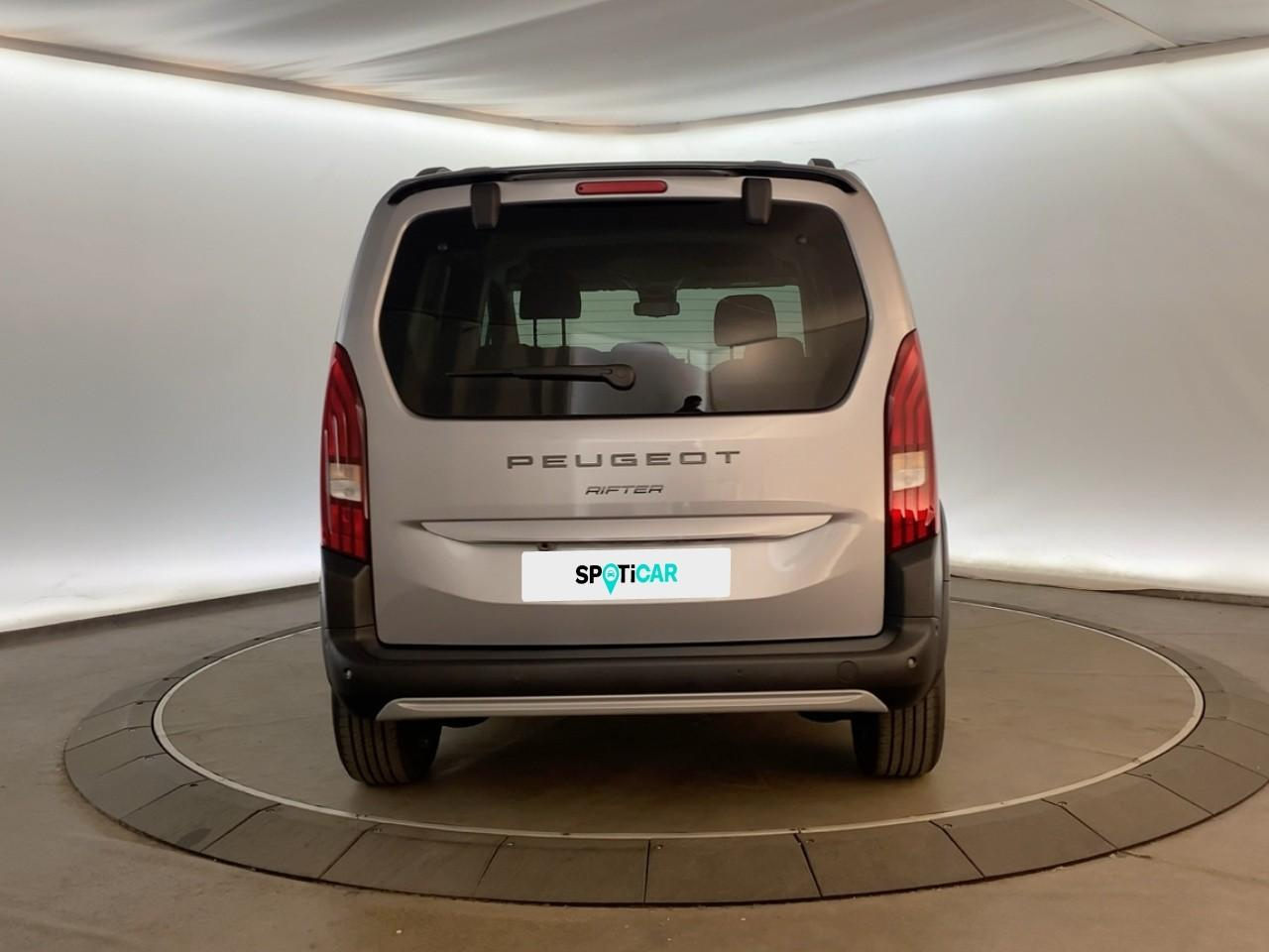 Peugeot Rifter m diesel 130 ch automatique 5pl gt — photo 5