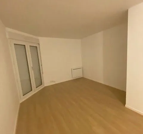 Grand studio 32m2 à Caen La haie Vigné