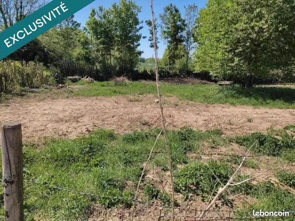 Terrain 1055 m² FRESSENNEVILLE