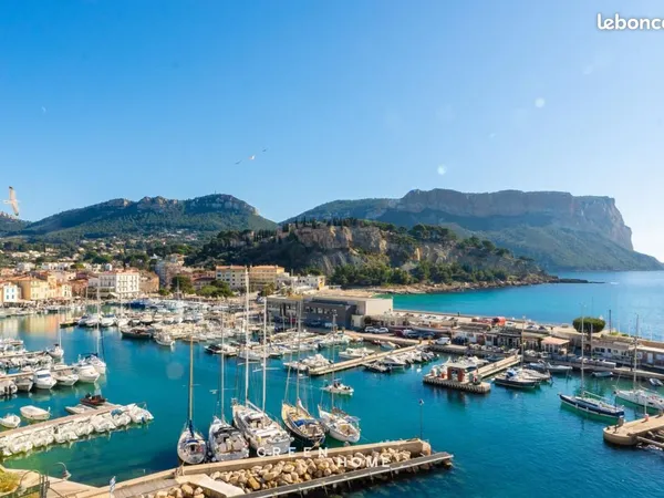 Parking 23 m² Cassis