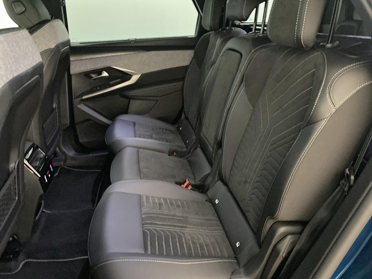Peugeot 5008 hybrid 145 ch e-dcs6 gt — photo 10