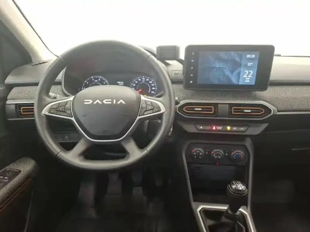 Dacia Sandero eco-g 100 — photo 14