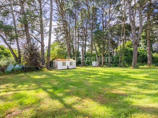 LA CHAPELLE-SUR-ERDRE -- TERRAIN 600 M2 -- QUARTIER CAPELLIA -- SECOND RIDEAU -- PAS DE VIS À VIS