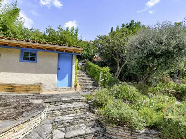 Maison 6 pièces 160 m²
