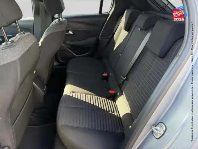 Peugeot 208 e- 136ch style — photo 11