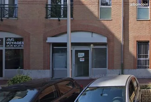 Boutique 69 m² CRETEIL
