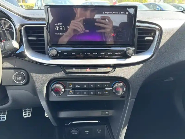 Kia Xceed 1.5 t-gdi 140 ch bvm6 — photo 29