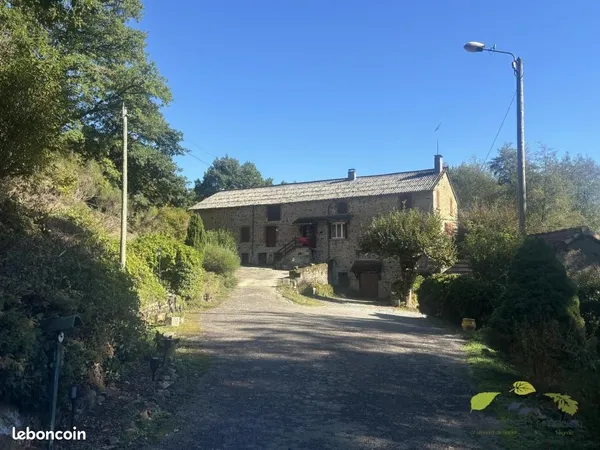Propriété 5 pièces 181 m²